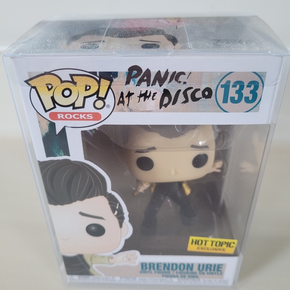 FUNKO POP ROCKS Panic At The Disco Brendon Urie Figure 133  w/ Box & Cover - Picture 3 of 13